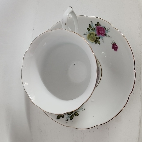 China Screw Pink And Yellow Rose Tea Cup And Saucer Set - Picture 6 of 6